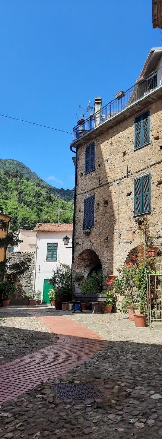 Willa Casa Sant'Andrea Ceriana Zewnętrze zdjęcie